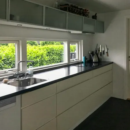 Architect House Within Walking Distance Of Feriehus