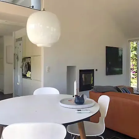 Casa vacanze Architect House Within Walking Distance Of *