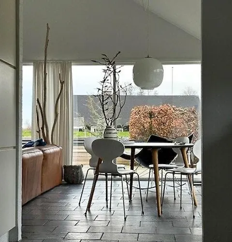 Casa vacanze Architect House Within Walking Distance Of